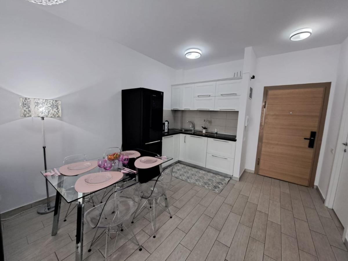 M&A Apartament Mamaianord Exterior photo